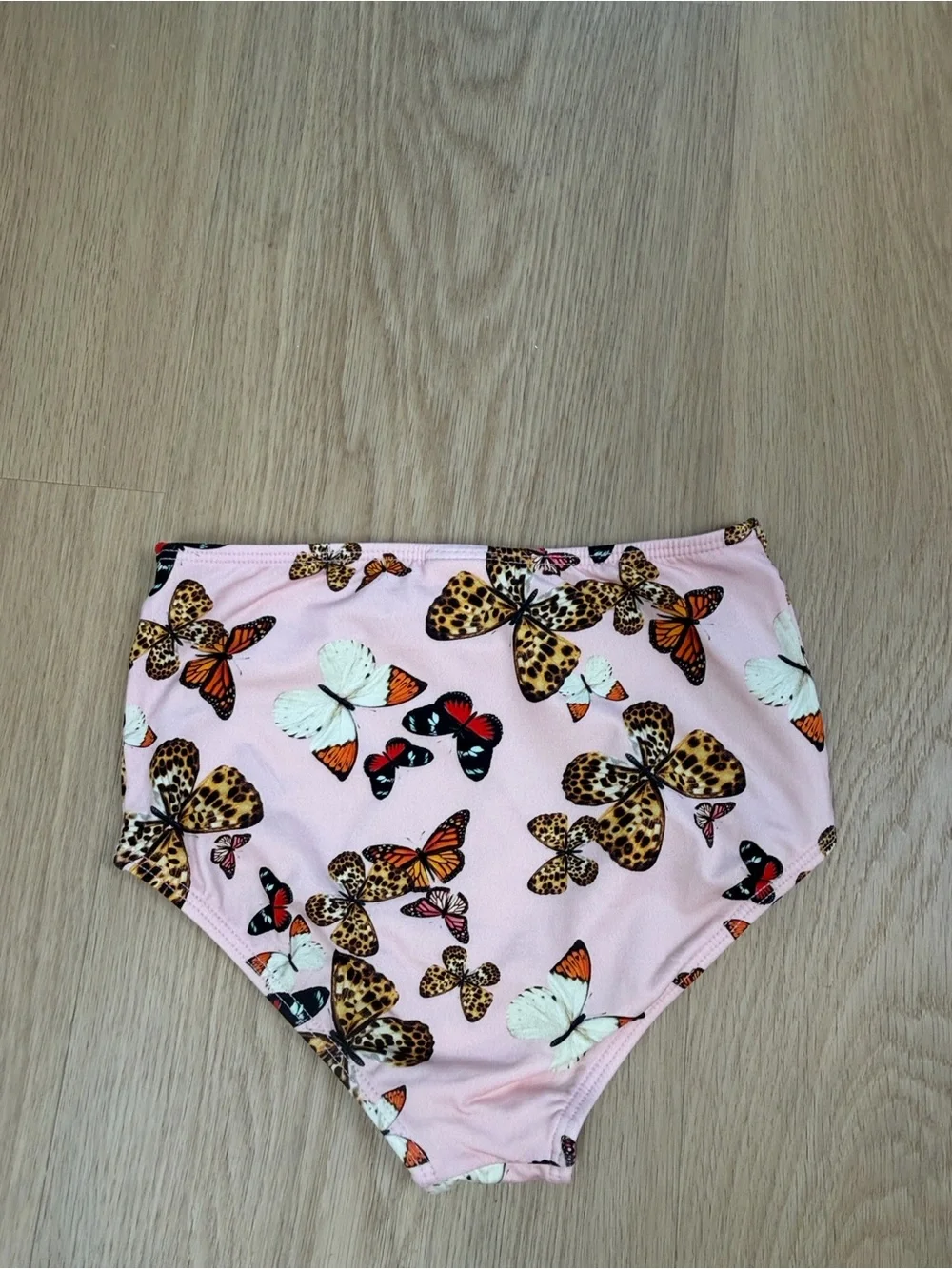 Submarine print box47 butterfly